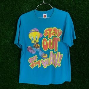 Vintage Looney Tunes Tweetie Bird “Stay Out Of My Way” Shirt USA Made